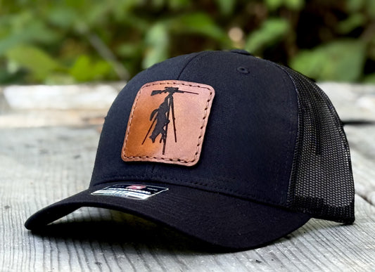 Hanging Coyote BB Leather Patch Hat Richardson 112